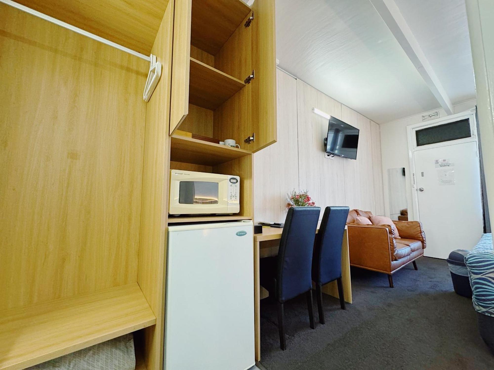 Seymour Motel Bagian luar foto